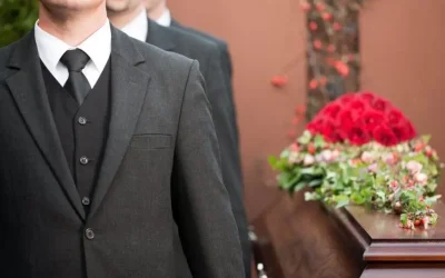 Cómo vestir para un funeral: consejos para este 2024